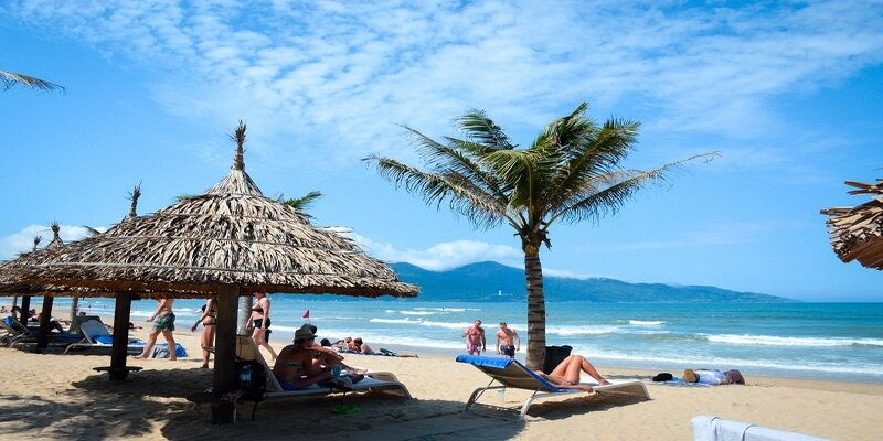 Những trải nghiệm đỉnh cao khi ghé thăm biển Bãi Cháy